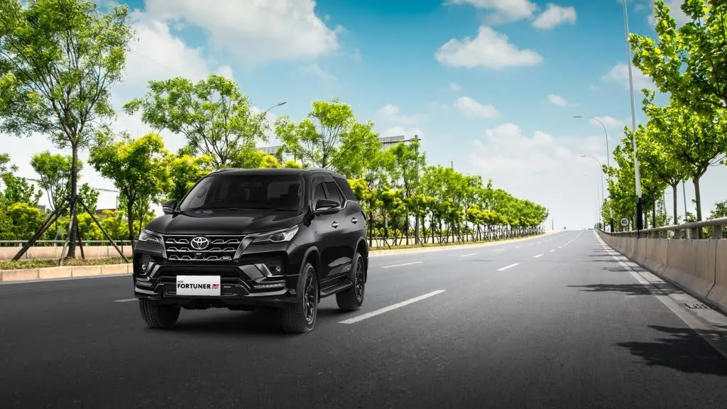 Wisata dengan Fortuner