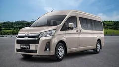 Wisata Danau dengan Hiace