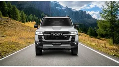 Wisata Alam Malang dengan Toyota Land Cruiser