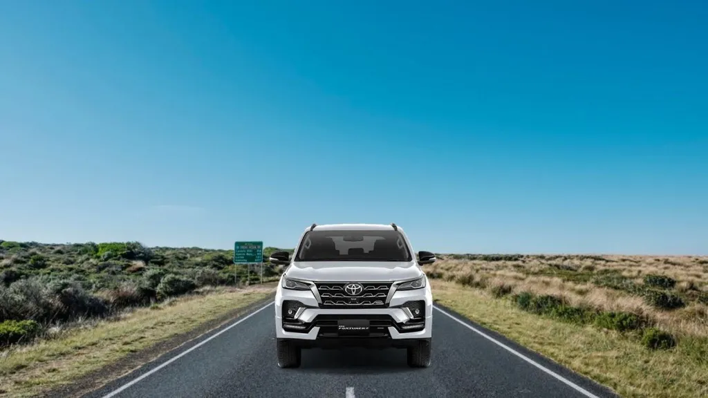 Wisata Semarang dengan Fortuner