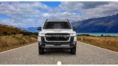 Wisata Gunung di Malang dengan Toyota Land Cruiser