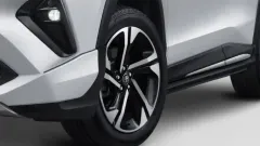 review eksterior toyota yaris cross hybrid.webp