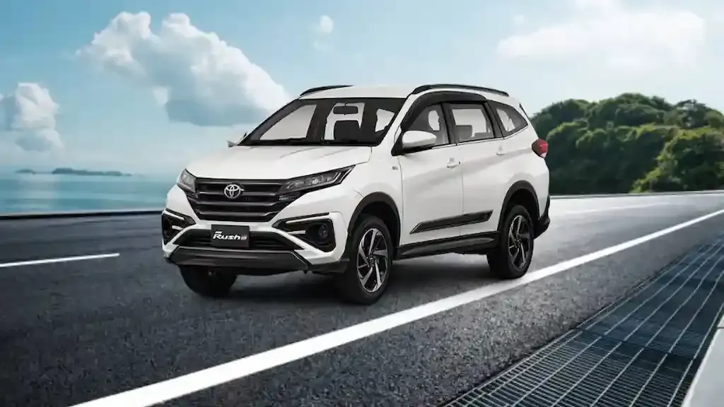 lampu mobil redup sebelah.webp