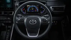 Etika menggunakan klakson mobil.webp