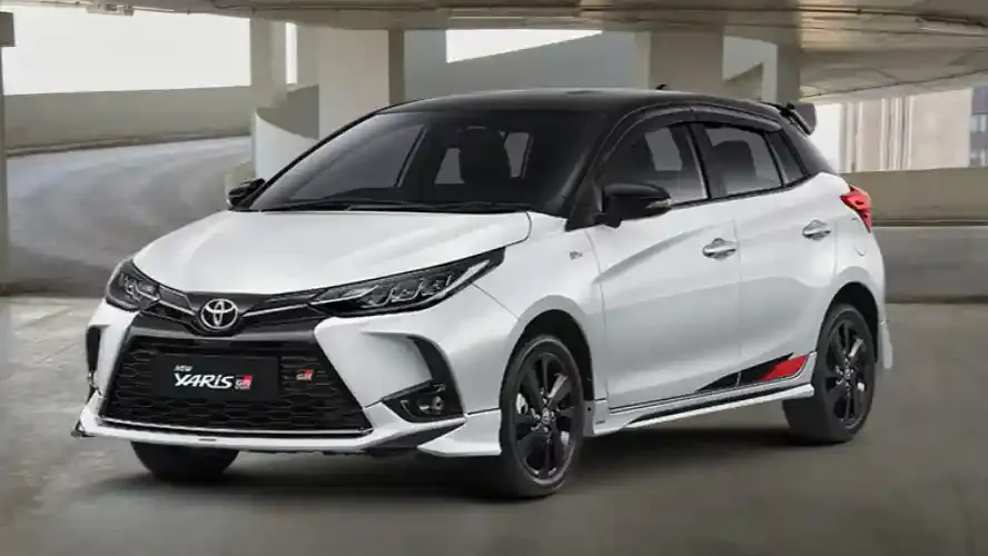 Cara mengajarkan orang lain mengemudi.webp