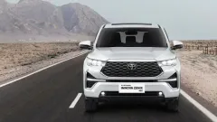 cara buka kap belakang mobil innova.webp