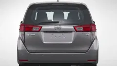 cara buka bagasi innova reborn.webp