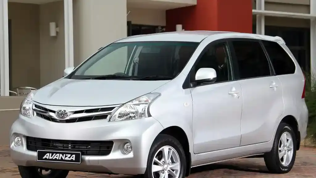 harga aki mobil Avanza.webp