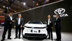 Toyota New vZ4X vs bZ4X