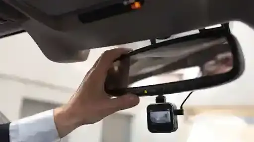 dashcam mobil terbaik 