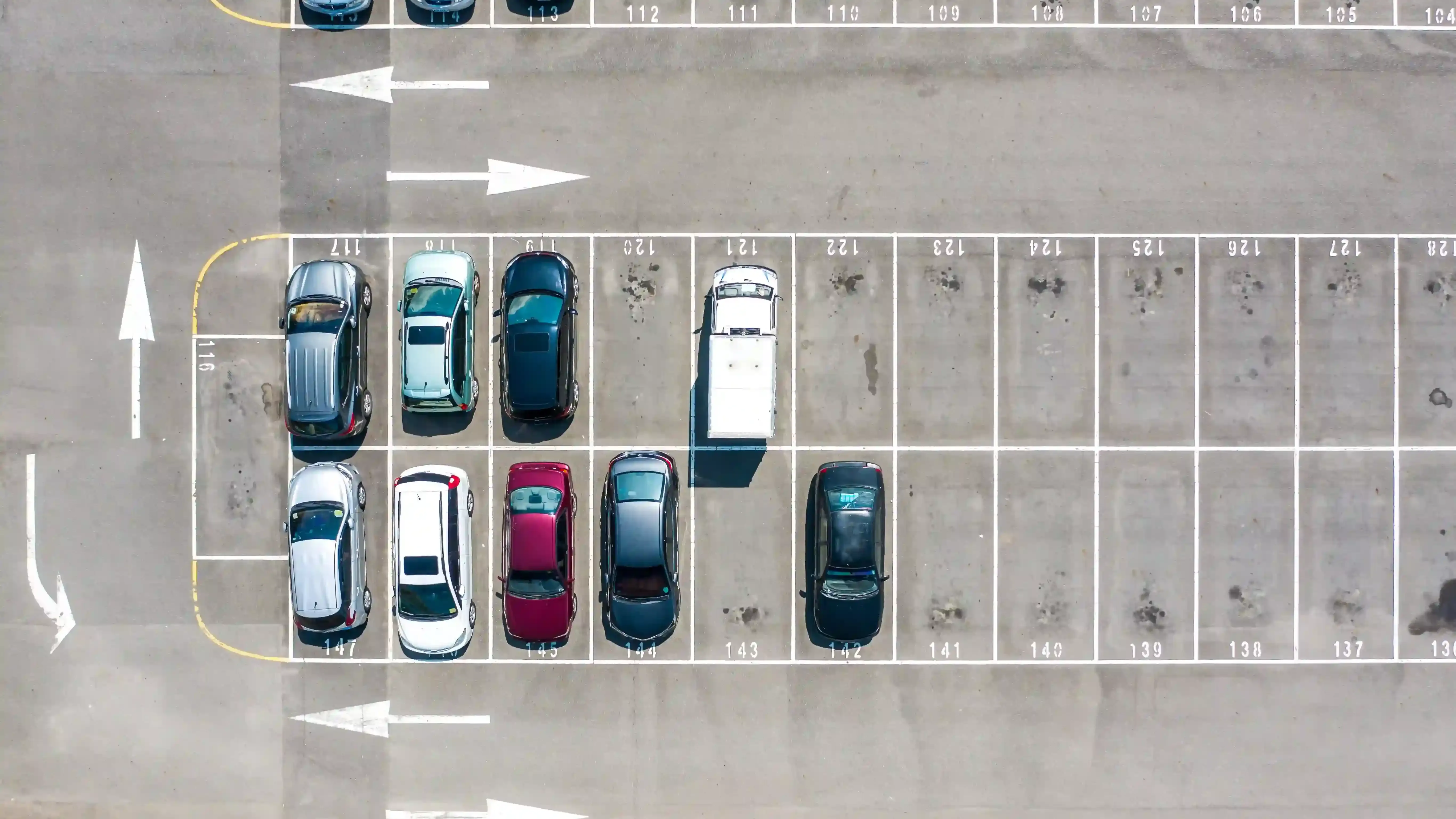 cara parkir mobil mundur 