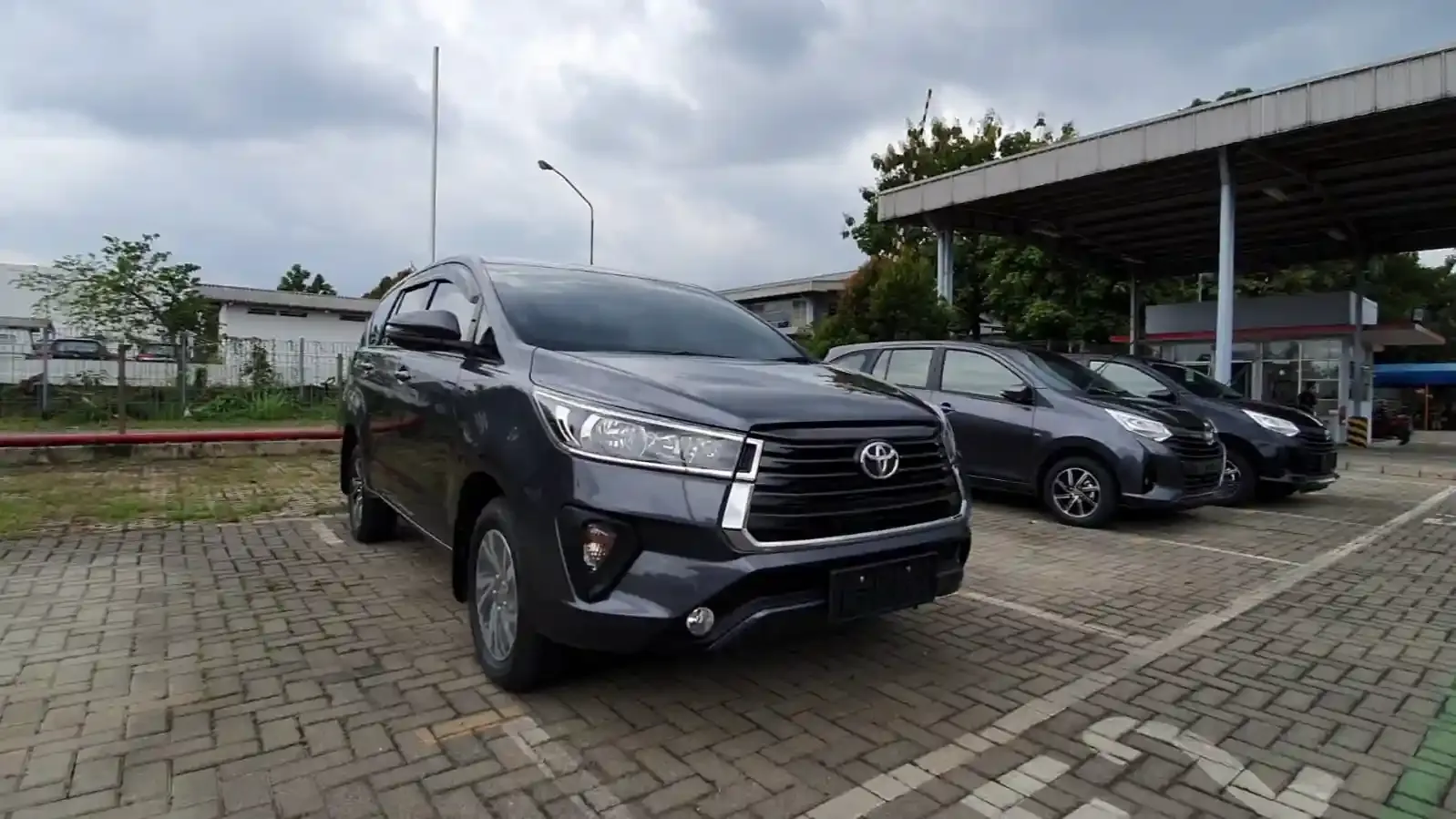 tekanan ban Innova Reborn.webp