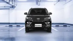 interior fortuner 2016.webp