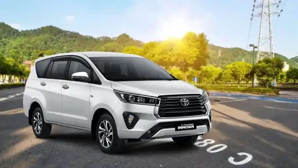 toyota innova 2018 review