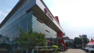 bengkel toyota pik.webp