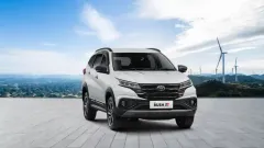 toyota rush 2015 interior