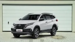 interior toyota rush 2013
