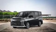 apakah toyota voxy boros.webp
