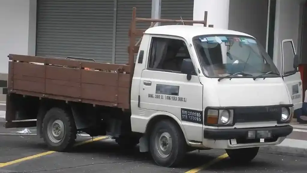 spare part toyota hiace pick up 