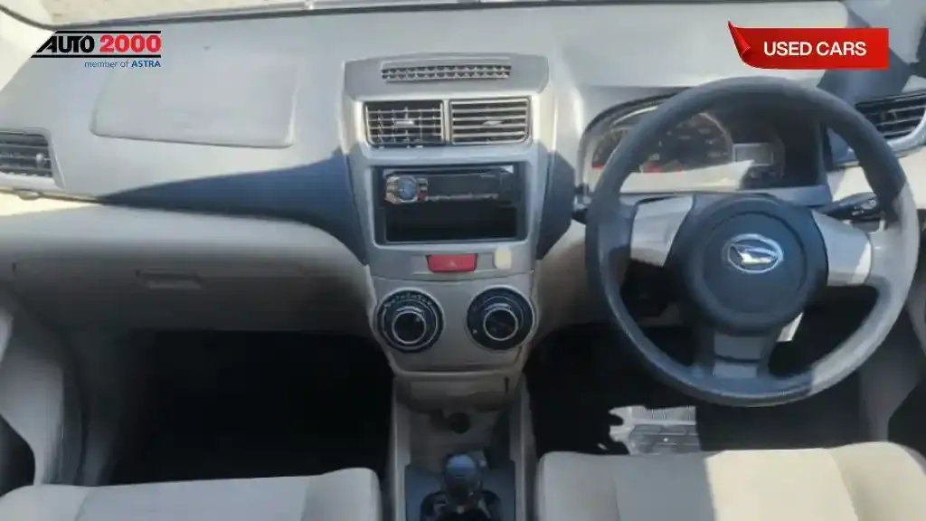 interior xenia 2019.webp