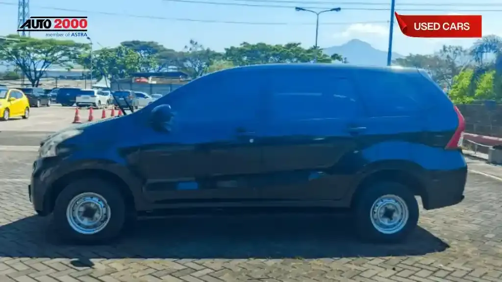 pilihan warna grand new xenia 2019.webp