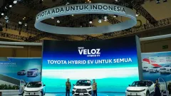veloz hybrid mpv.webp