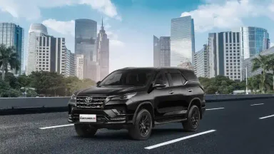 fortuner berapa silinder.webp