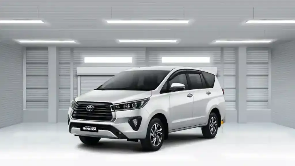 fitur innova reborn tipe v.webp