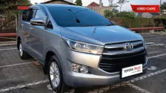 mobil kijang lama.webp