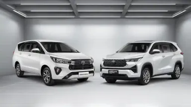 innova reborn vs zenix.webp