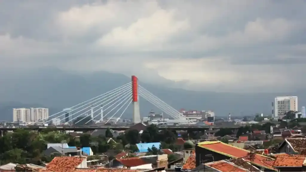 Padalarang ke Bandung.webp