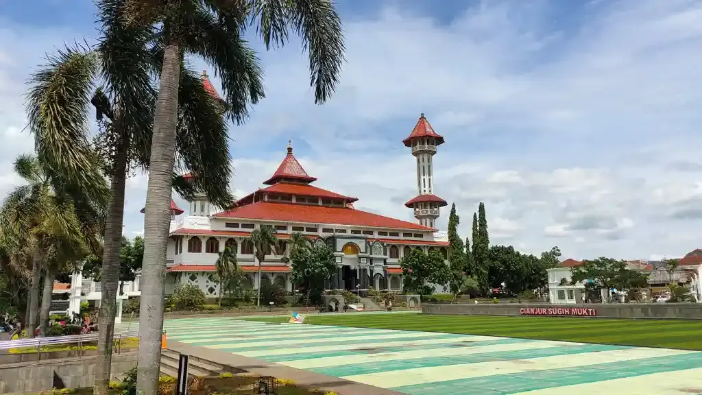 jalur lingkar selatan cianjur.webp