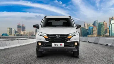 arus mudik tol cikampek.webp