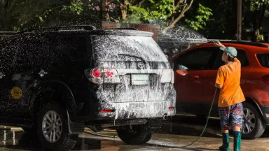 cuci steam mobil.webp