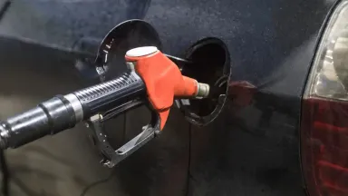 Perbedaan Pertamax dan Pertalite.webp