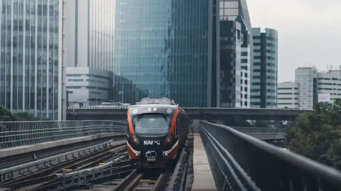 stasiun lrt jati mulya.webp