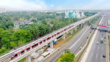 Stasiun LRT Jatibening Baru.webp