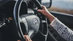Handling Mobil untuk Menjaga Stabilitas Berkendara.webp