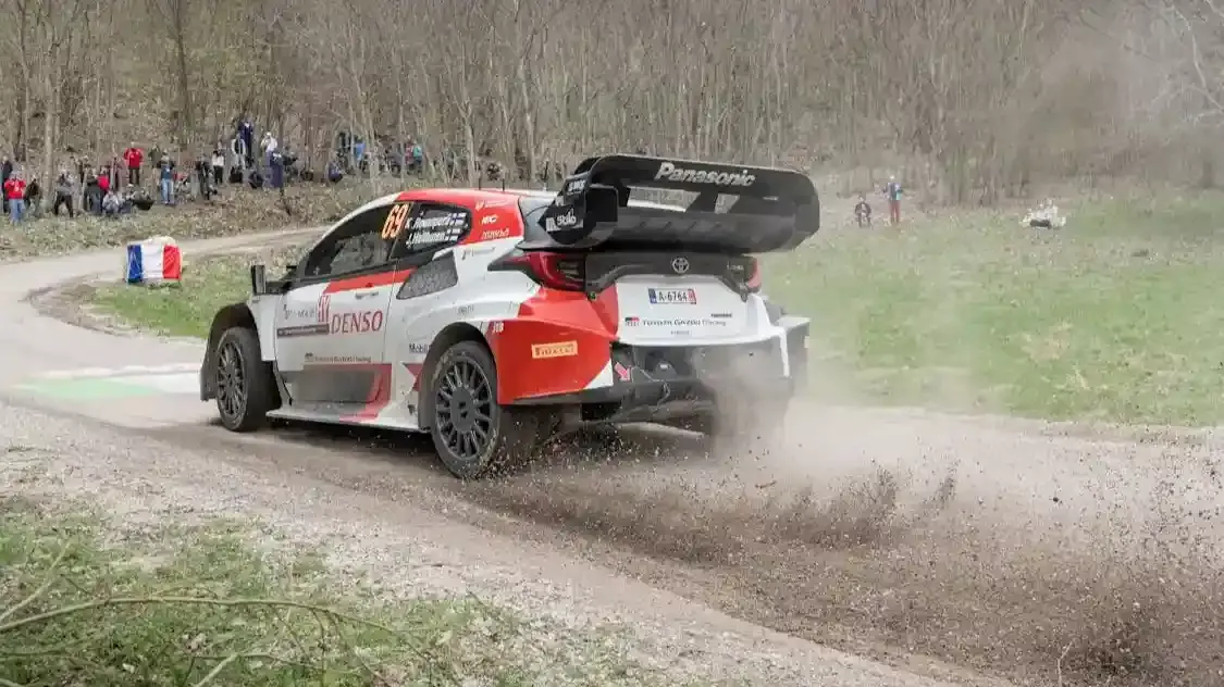 Mobil Rally.webp