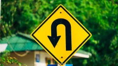 U Turn Adalah.webp