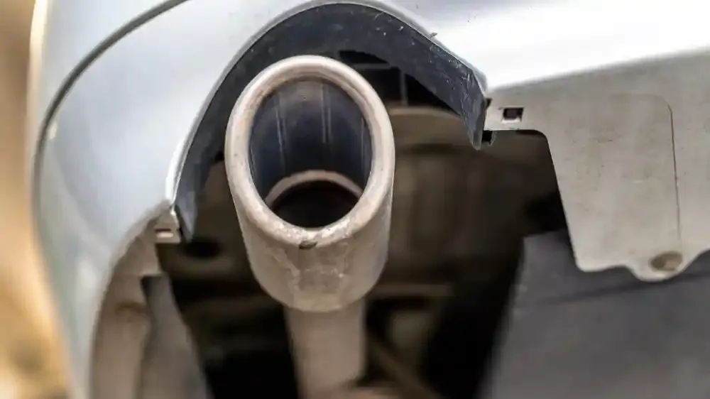 knalpot mobil.webp