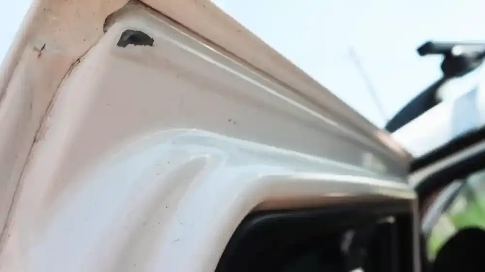 bengkel pintu mobil.webp