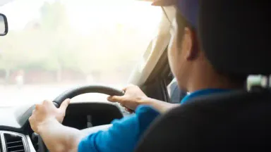 mimpi nyetir mobil.webp