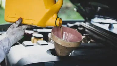 flushing oil matic.webp