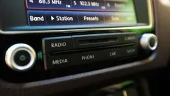 stasiun radio.webp