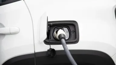 range extended electric vehicle.webp