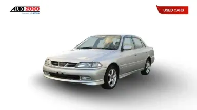 toyota carina vs corona.webp