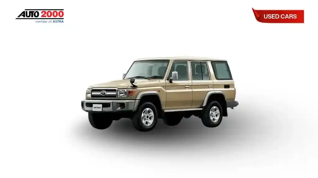 land cruiser model lama.webp