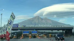 jalur penyelamat tol semarang.webp