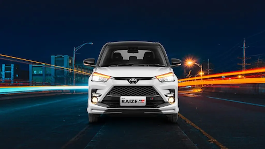 berapa panjang mobil raize.jpg